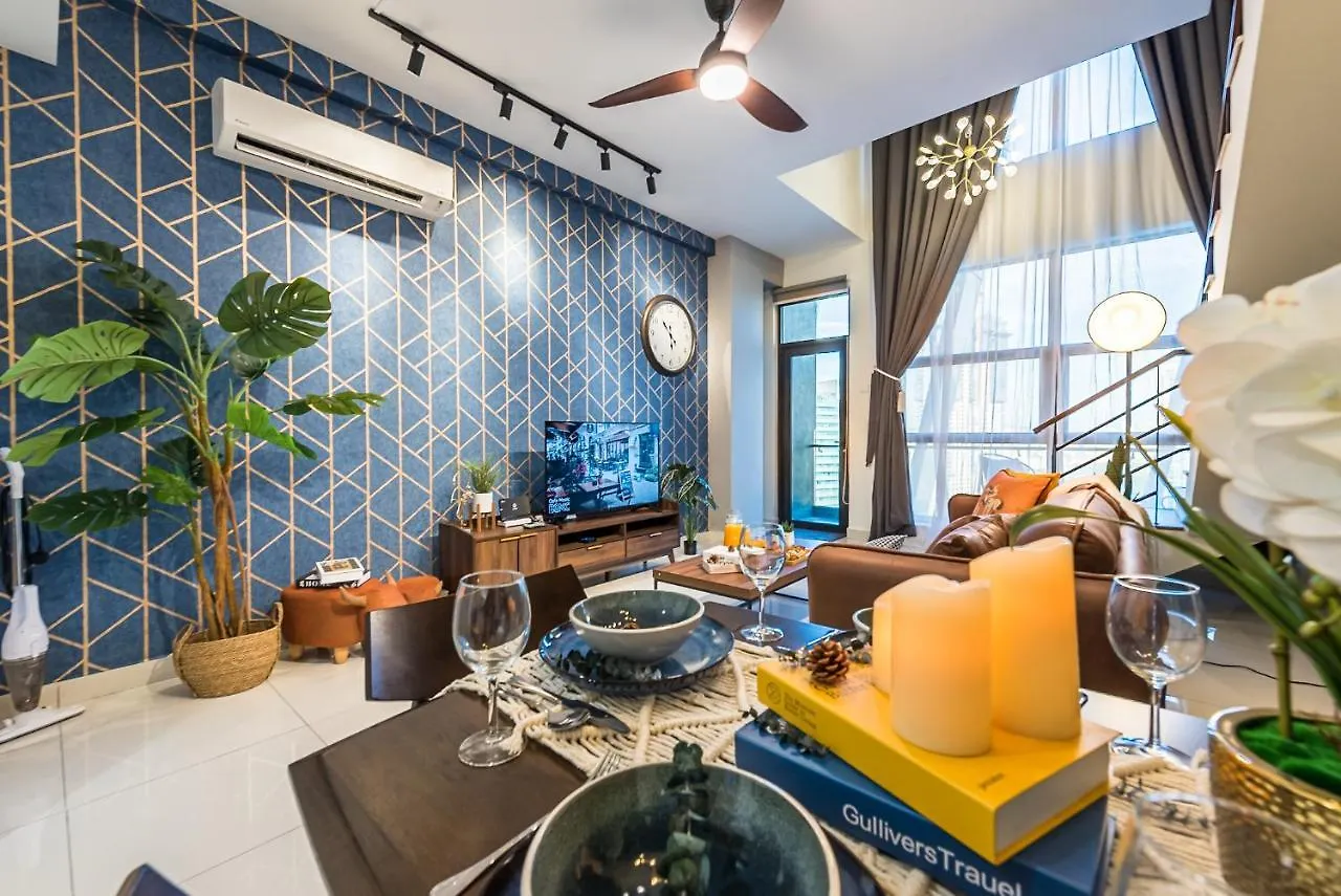 Urban Duplex V Balcony- 2R2B Up To 7Pax, Montkiara By Verano Kuala Lumpur Apartment